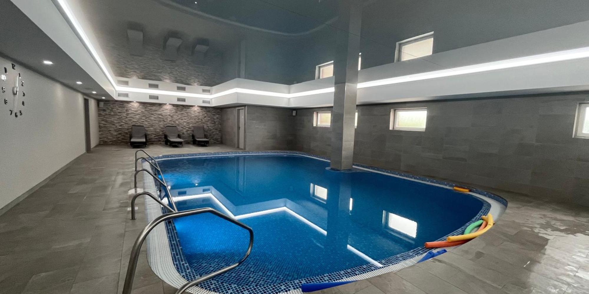 Lazensky Hotel Pyramida Františkovy Lázně Extérieur photo