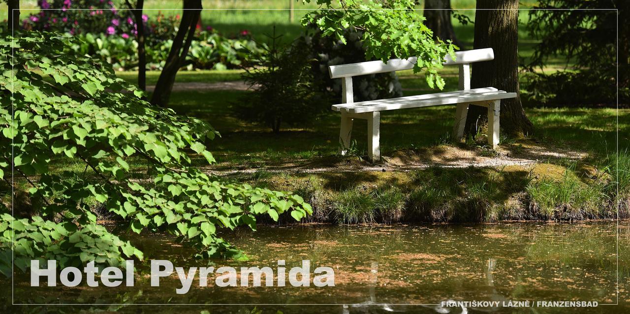 Lazensky Hotel Pyramida Františkovy Lázně Extérieur photo
