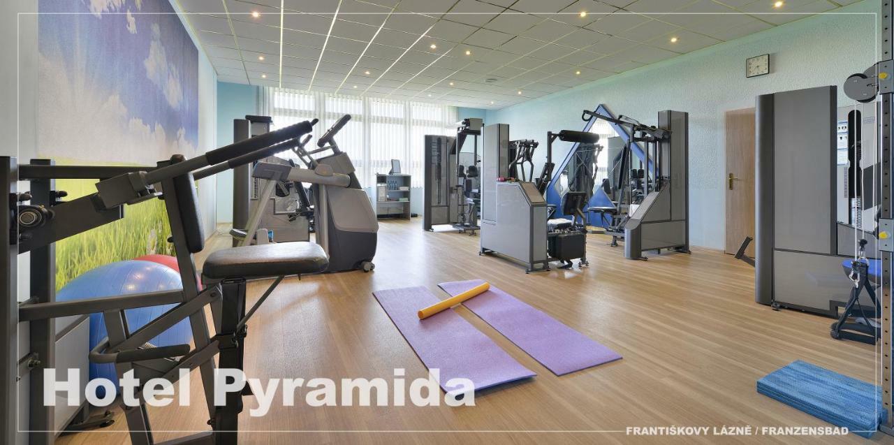 Lazensky Hotel Pyramida Františkovy Lázně Extérieur photo